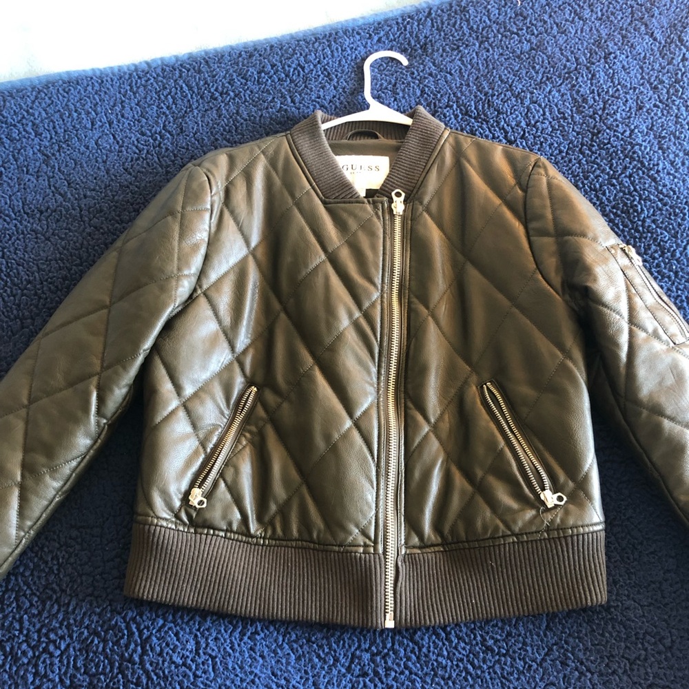 Guess NEW bomber - Size L
